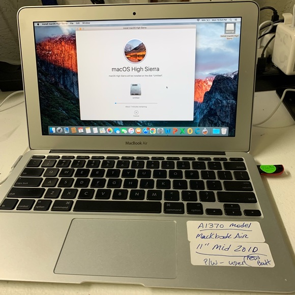 MacBook Pro a1370 excellent condition with charger Sierra iOS new battery 13”